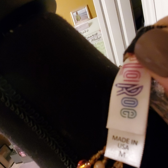 ❤LuLaRoe Classic T medium - Picture 4 of 6